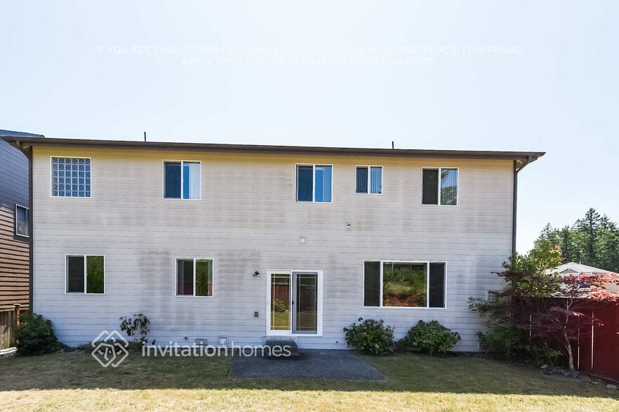 Building Photo - 8707 184th St Ct E