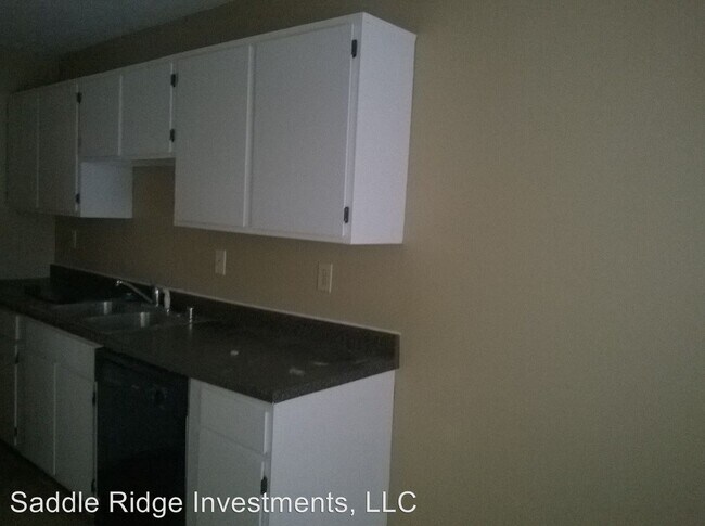 Building Photo - 155 Baker Dr