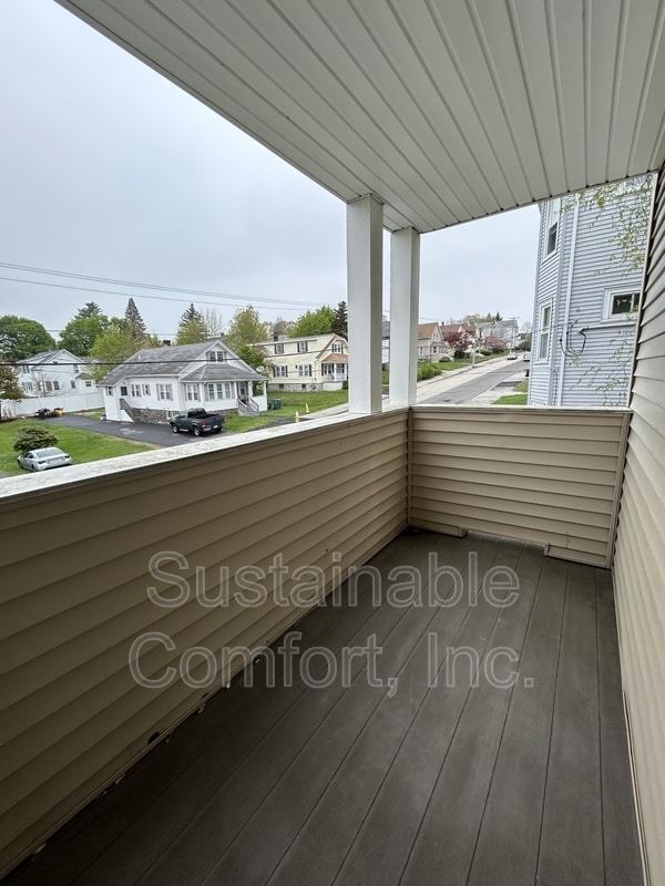 Building Photo - 76 Fairhaven Rd