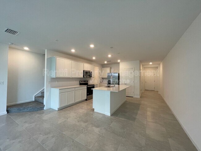 Building Photo - 1519 Lake Jessup Cir