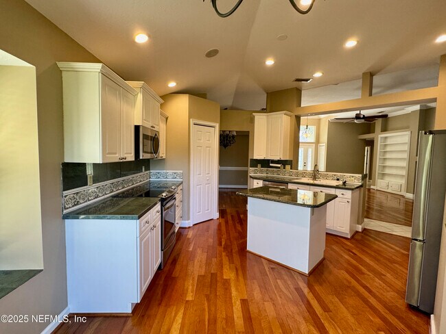 Building Photo - 3742 Constancia Dr