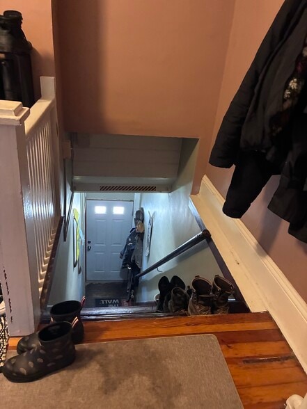 stairs - 31 Spring St