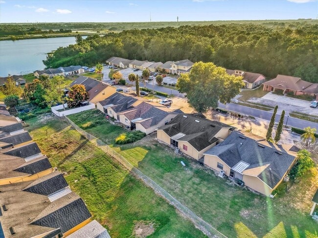 Building Photo - 1271 Woodman Way