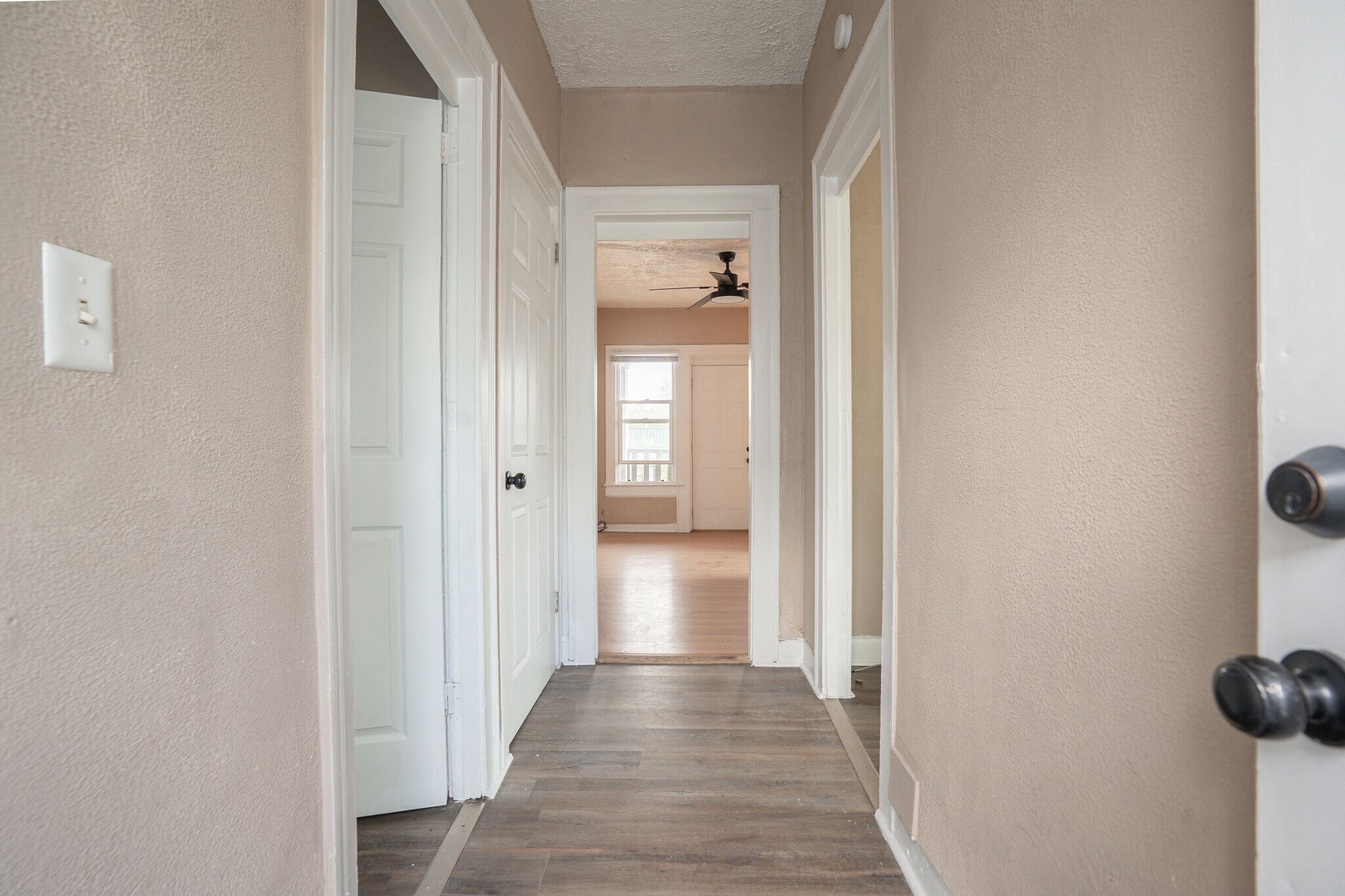 Building Photo - 1918 W Washington St