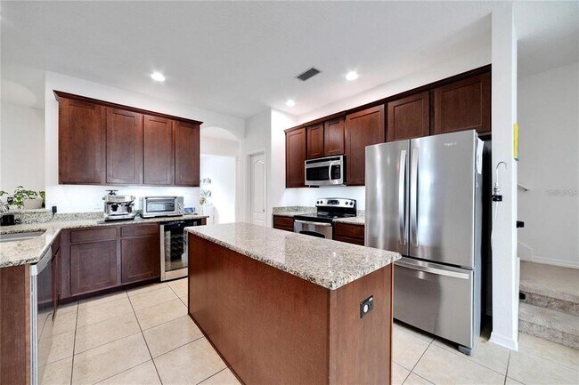 Building Photo - 307 Star Shell Dr