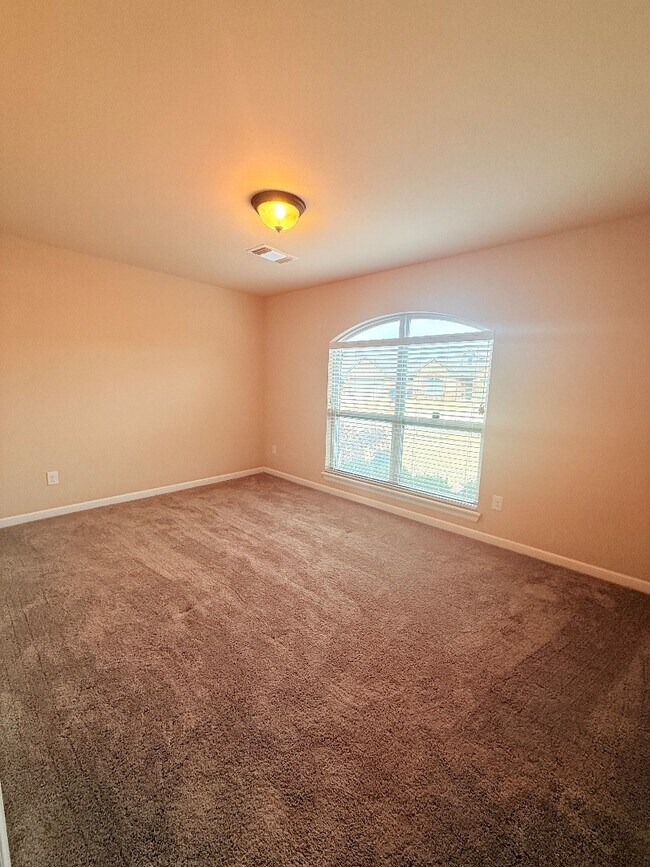 Building Photo - 3412 NW 160th St