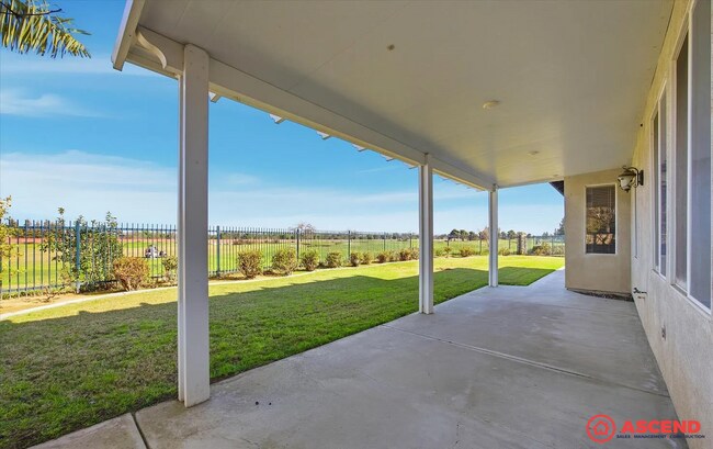 Building Photo - 5406 Pelican Hill Dr