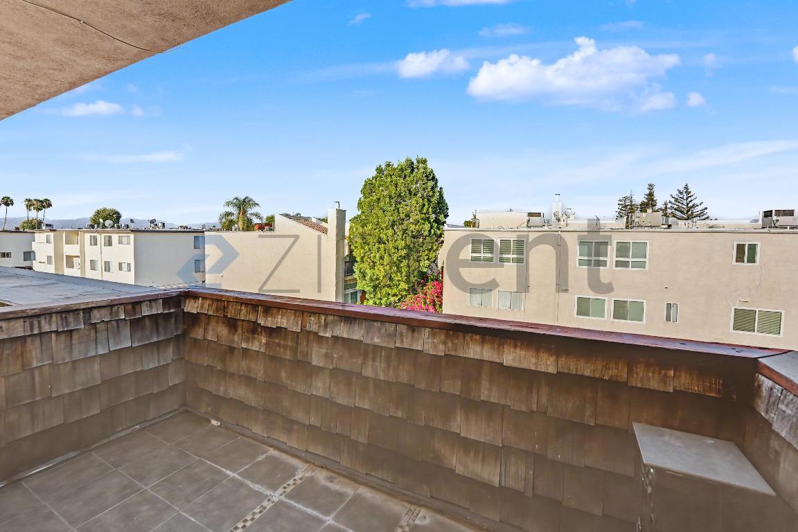 Building Photo - Unit 56