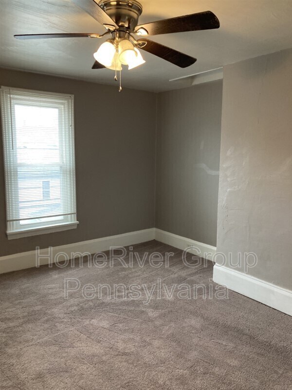 Building Photo - 605 Mt Pleasant St