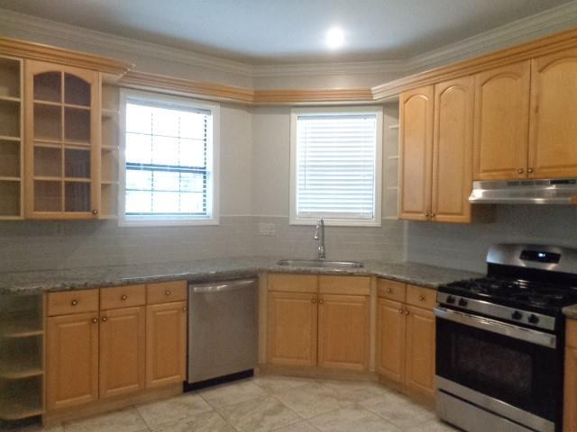 Building Photo - 21722 Tophill Dr