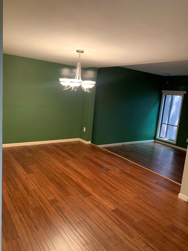 Building Photo - 11729 S Briar Patch Dr