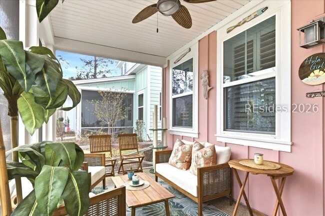 Building Photo - 247 Tropics Ave