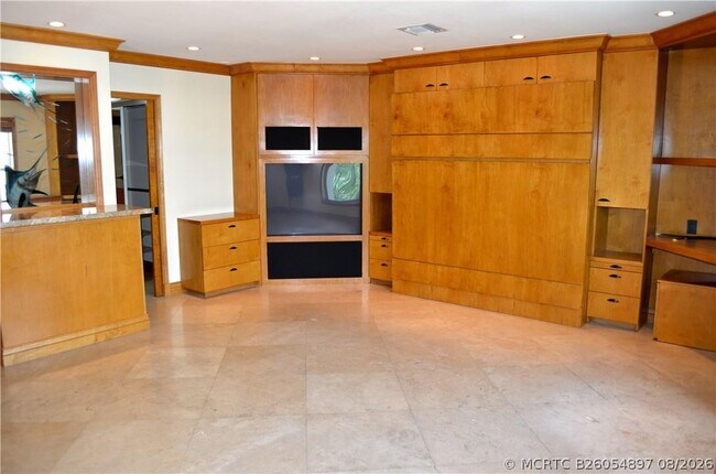 Building Photo - 1770 E Las Olas Blvd