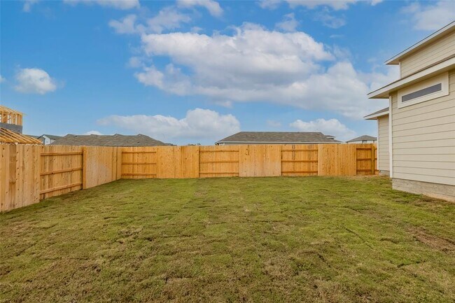 Building Photo - 2607 Derwent Dr