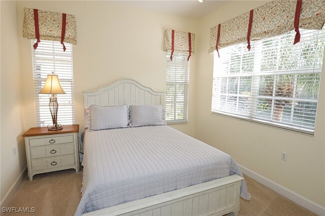 Building Photo - 9616 Cypress Hammock Cir