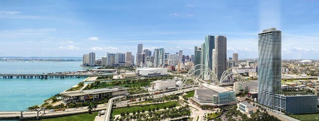 Building Photo - 1400 Biscayne Blvd