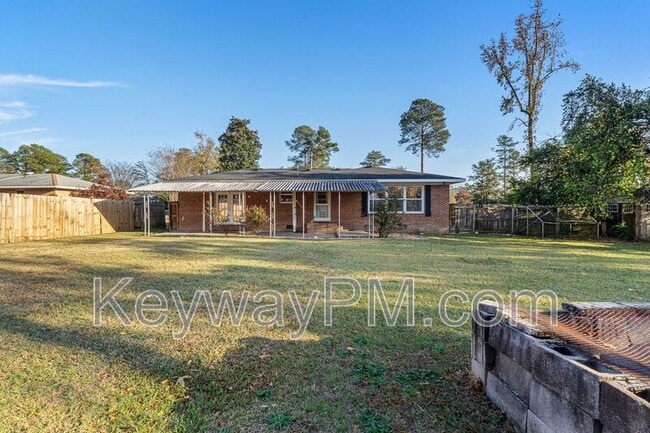 Building Photo - 116 Thomas Dr