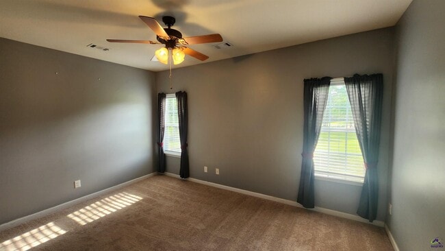 Building Photo - 4651 Griffin Dr