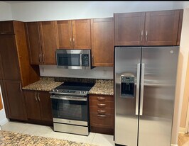 Building Photo - 350 N Federal Hwy