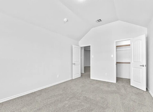 Building Photo - 8404 Hitching Tr