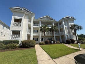 Building Photo - 606 River Oaks Dr