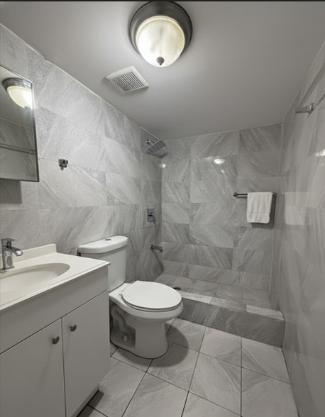 Primary Photo - 120-09 Farmers Blvd