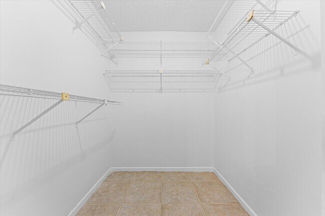 Building Photo - 11580 NW 20th Dr