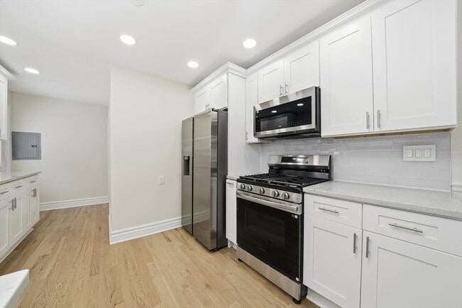 Building Photo - 15409 S Union Pl