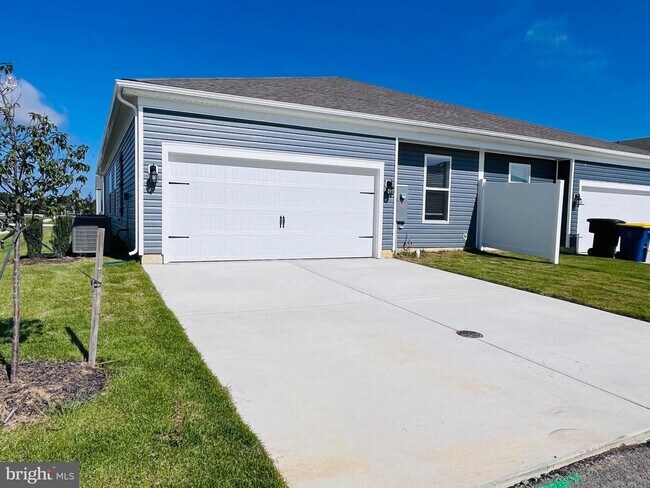 Building Photo - 120 Ridgley Blvd