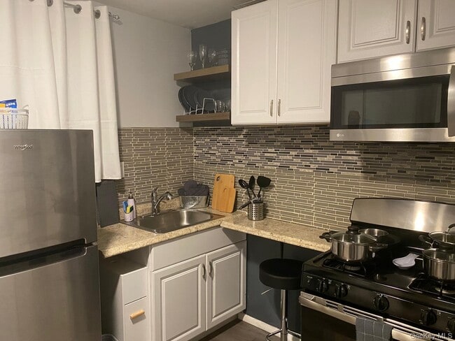 Building Photo - 149-65-149257 257th St