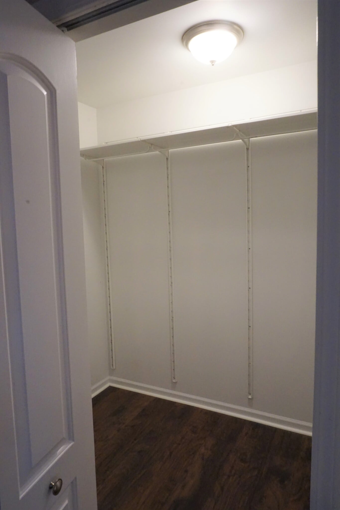 Building Photo - 114 Pinewood Dr