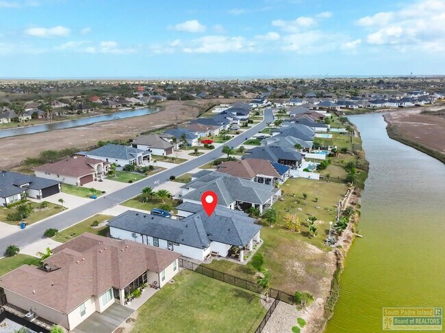 Building Photo - 86 Torrey Pines Dr