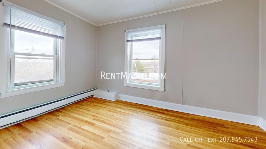 Building Photo - 124 York St