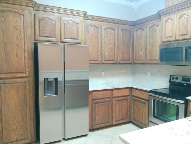 Building Photo - 4750 Grand Junction Drive