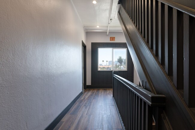 Interior Photo - Modern Studios in Koreatown