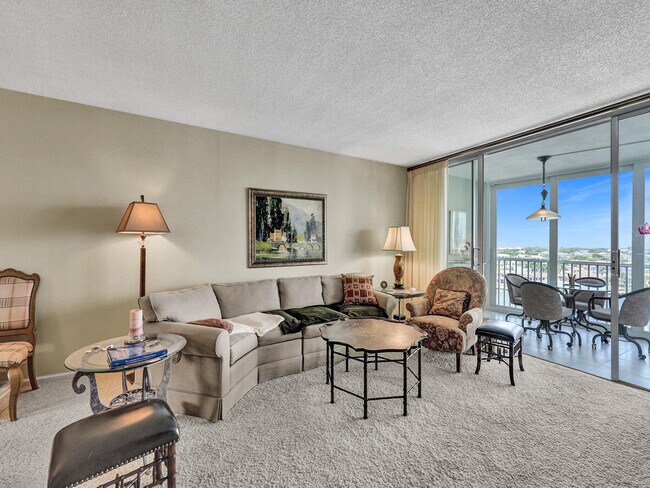 Building Photo - 3300 S Ocean Blvd