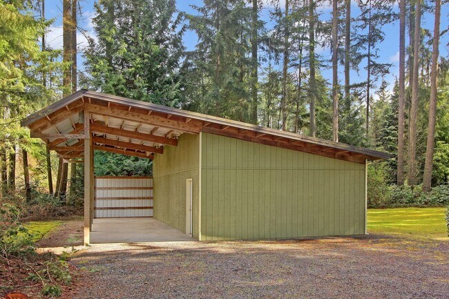 Building Photo - 4411 169th St SE