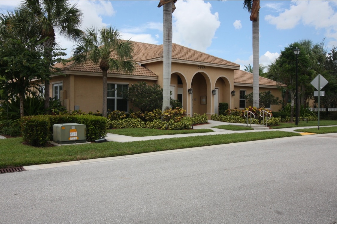 Building Photo - 5915 Monterra Club Dr
