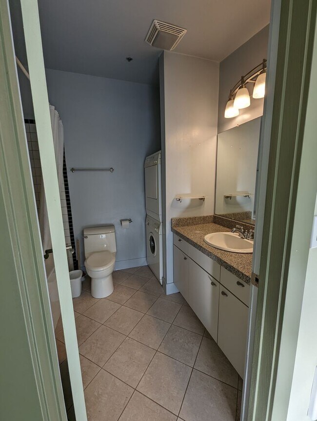 Building Photo - Portofino Condominiums ~ Capitol Hill