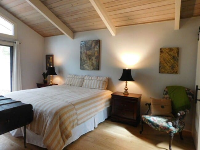 Building Photo - Spacious 2 Bedroom Home Located In Sea Pines