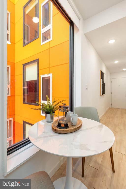 Building Photo - 1131-39 N Front St