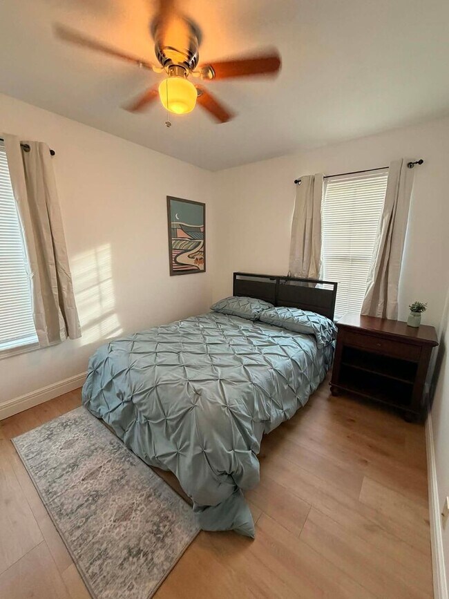 Building Photo - 2121 S Kentucky Ave