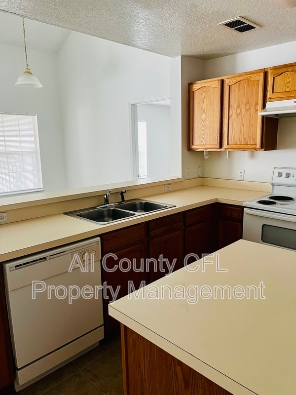 Building Photo - 970 N Spring Garden Ave