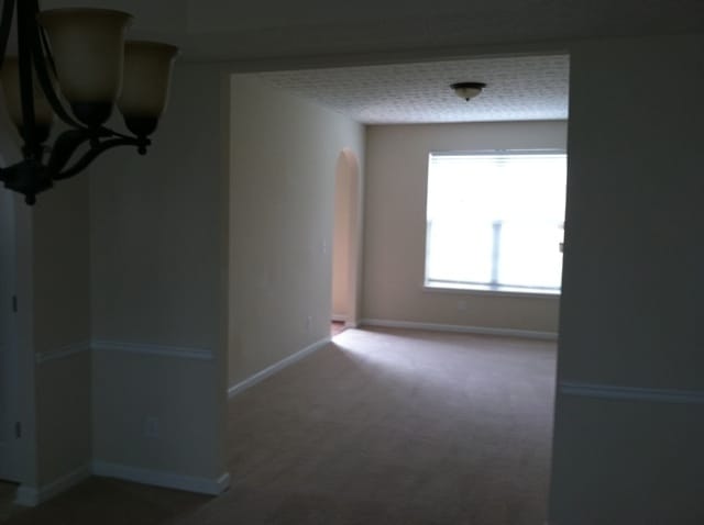 Building Photo - 4 bed and 2.5 bath in Lithonia!