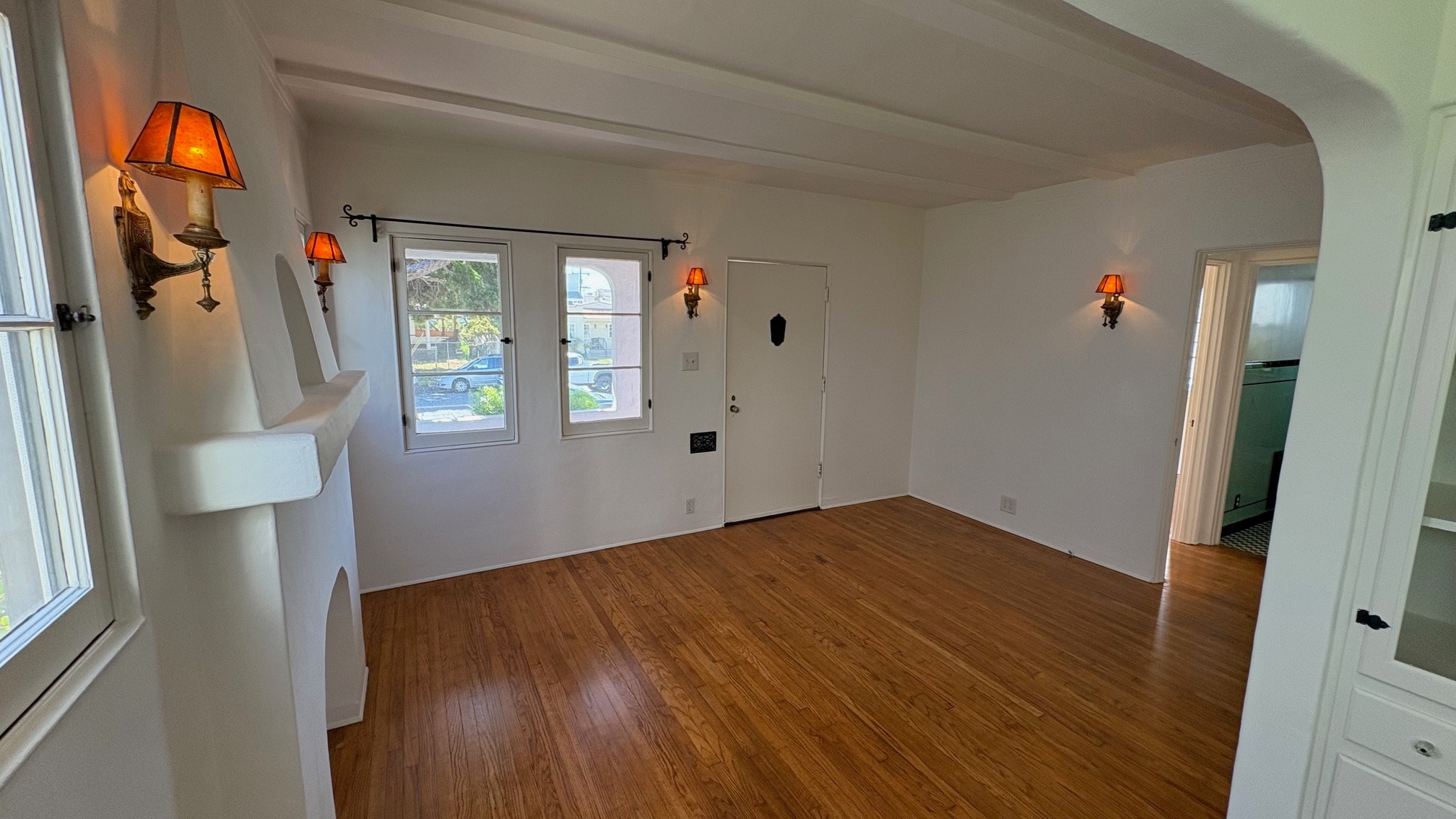 Building Photo - 1621 California Ave