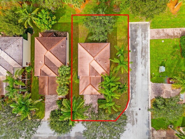 Building Photo - 10779 Paperbark Pl