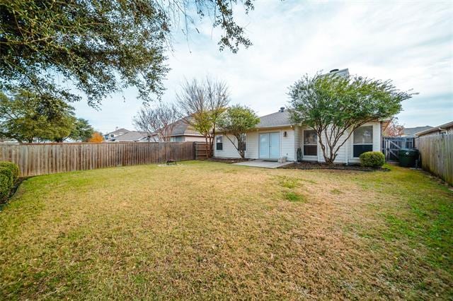 Building Photo - 2211 Lilac Cir