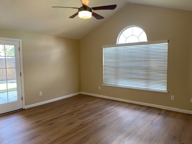 Building Photo - 9912 Vanessa Ave