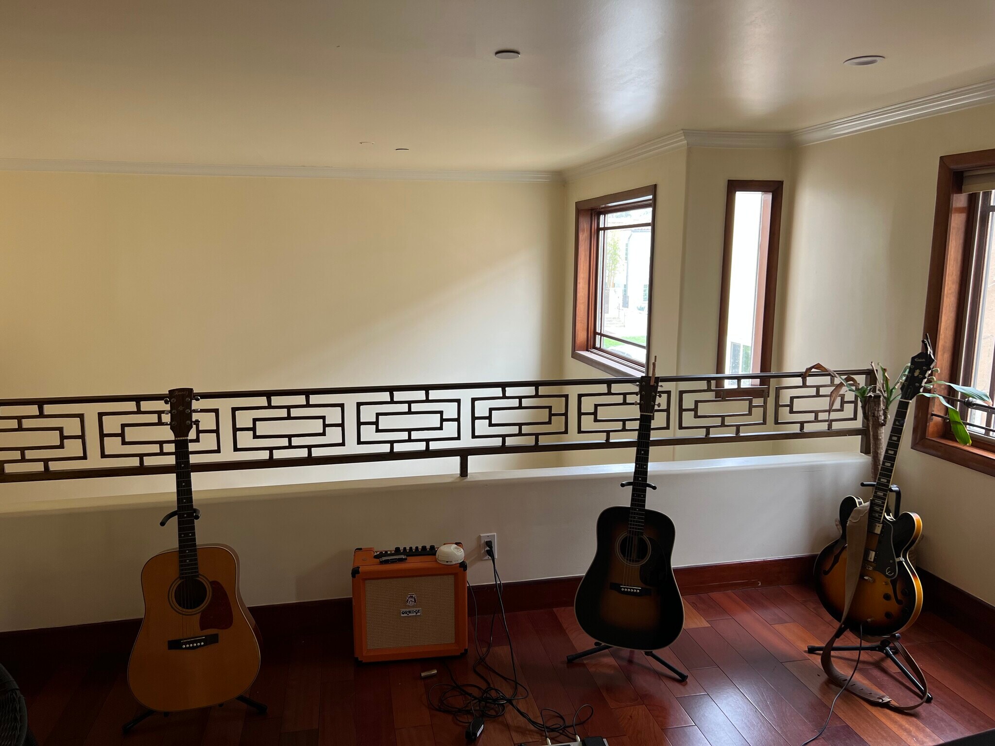 Building Photo - 1027 10th St