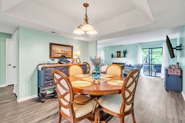 Building Photo - 87 Briarview Cir